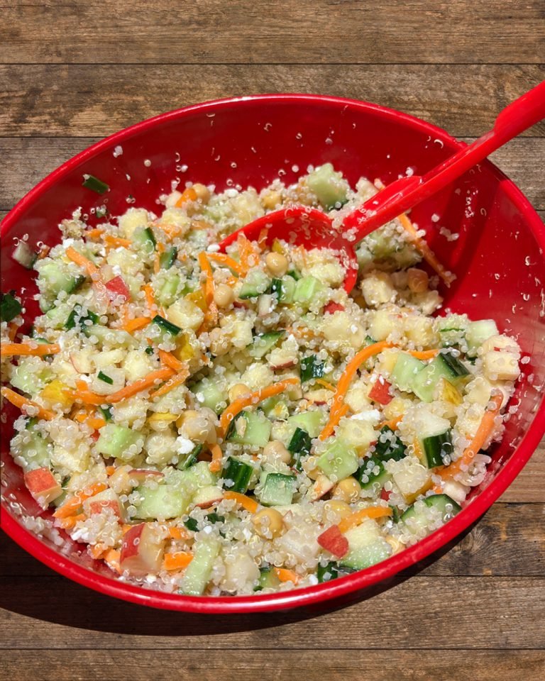 fresh-easy-quinoa-salad